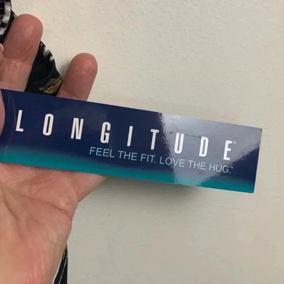 Longitude NWT one piece bathing suit  black/gray/gold size 10 - Picture 5 of 10